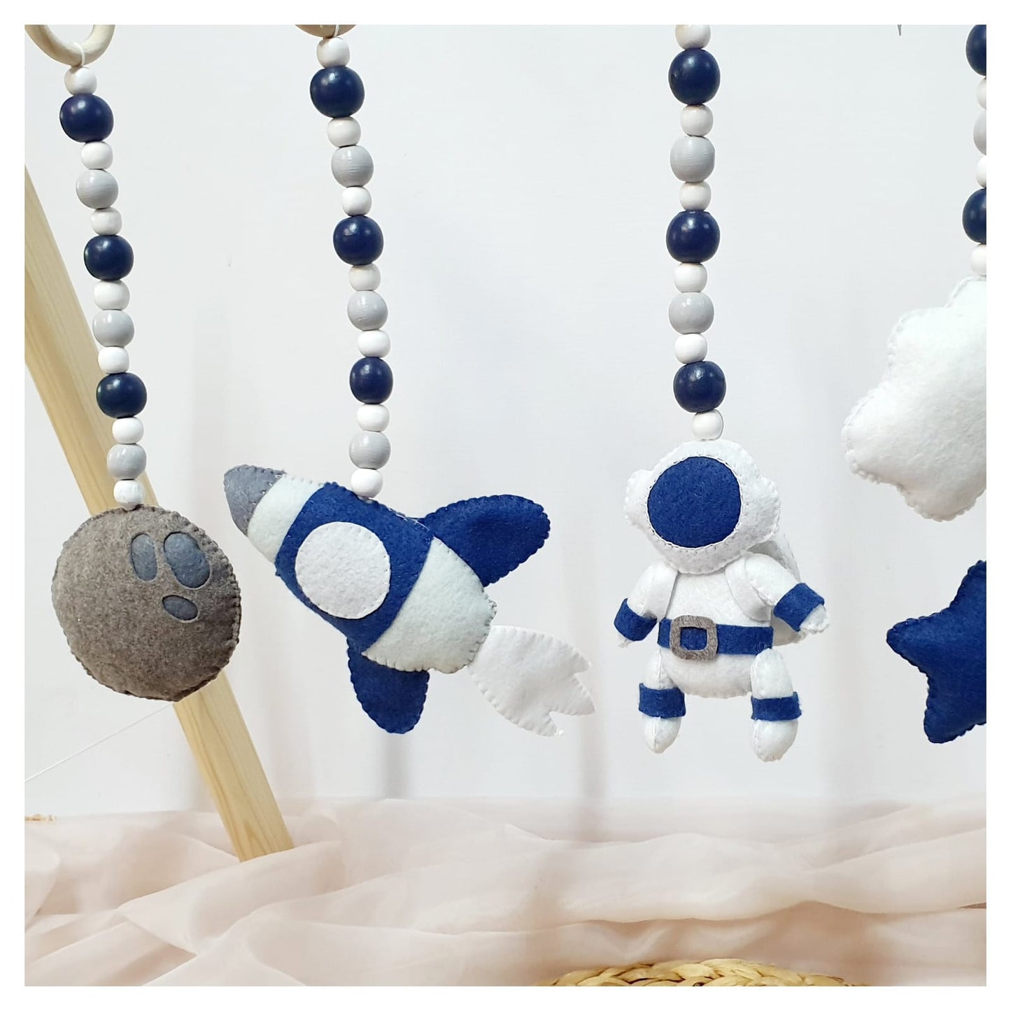 Astronaut Dangle Set